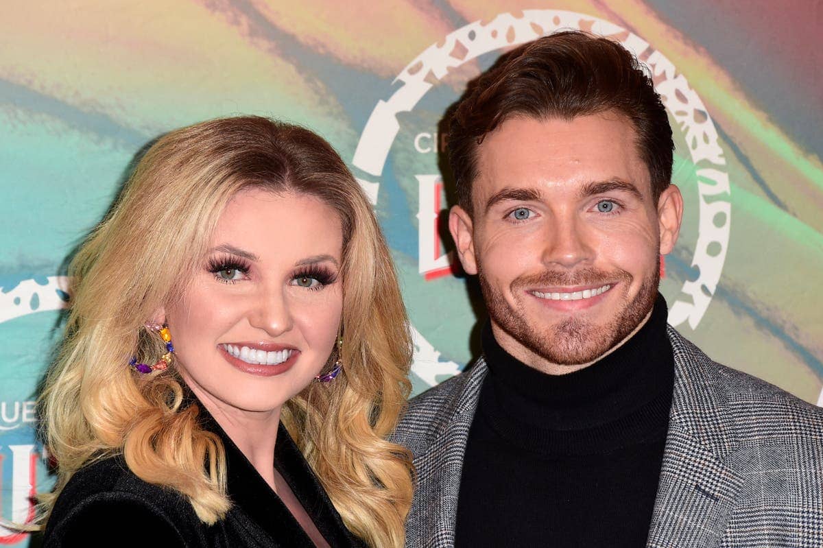 Love Island’s Amy Hart announces she is pregnant while appearing on Loose Women