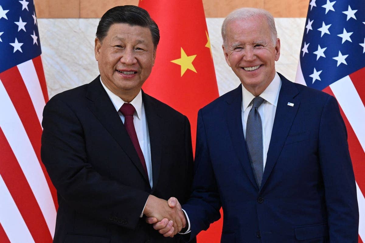 Xi Jinping condemns Russian nuclear threats on Ukraine as he meets Joe Biden at G20