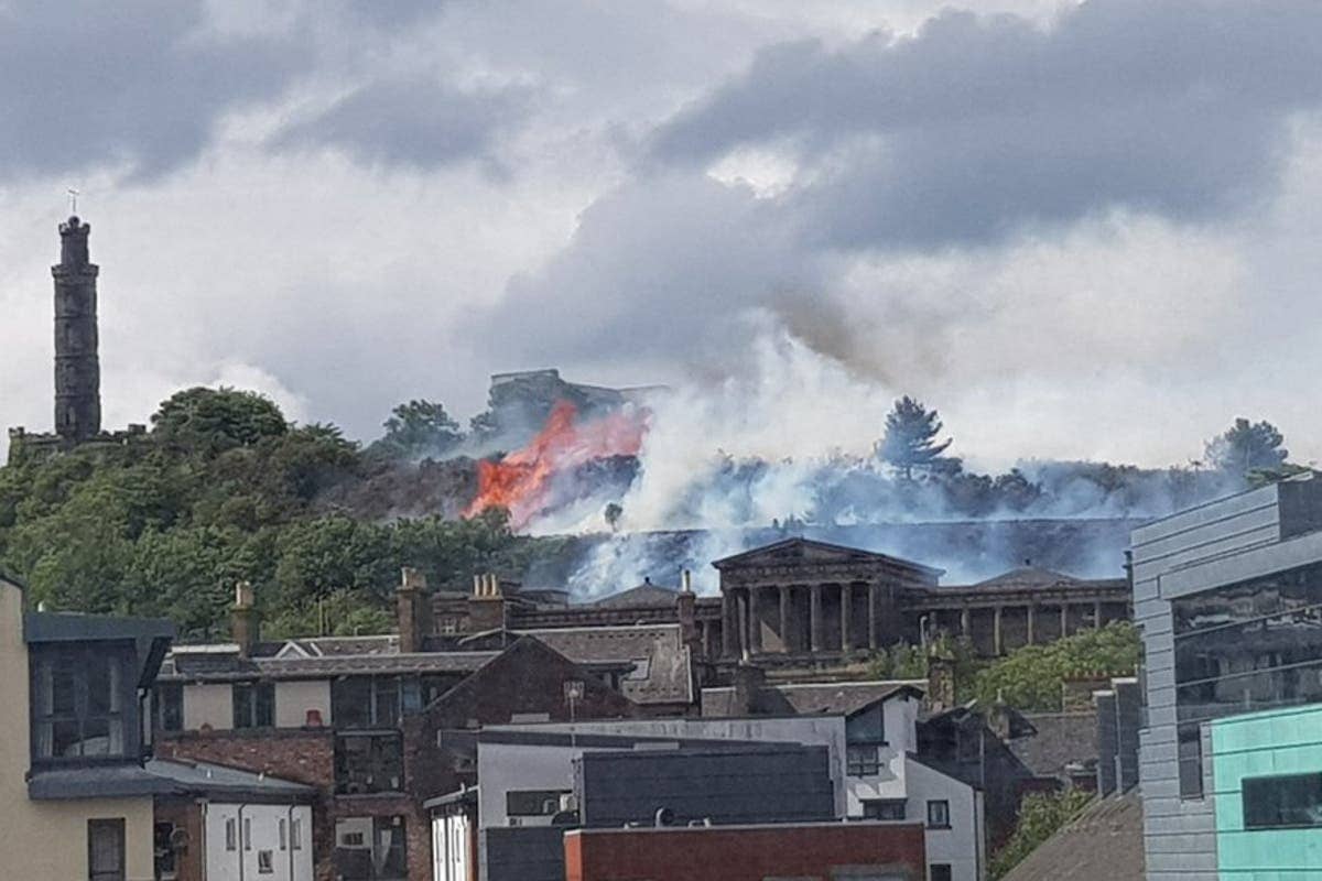 Edinburgh wildfire: Huge flames rip across world heritage site