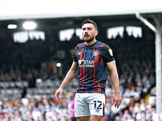 Former Hatter Robert Snodgrass has signed for Hearts